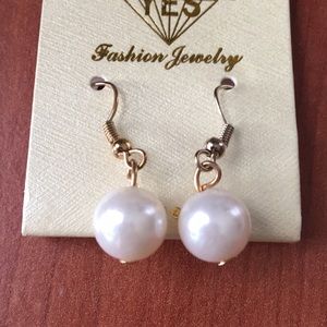 2 for $5 deal! Dangling Pearl Earrings